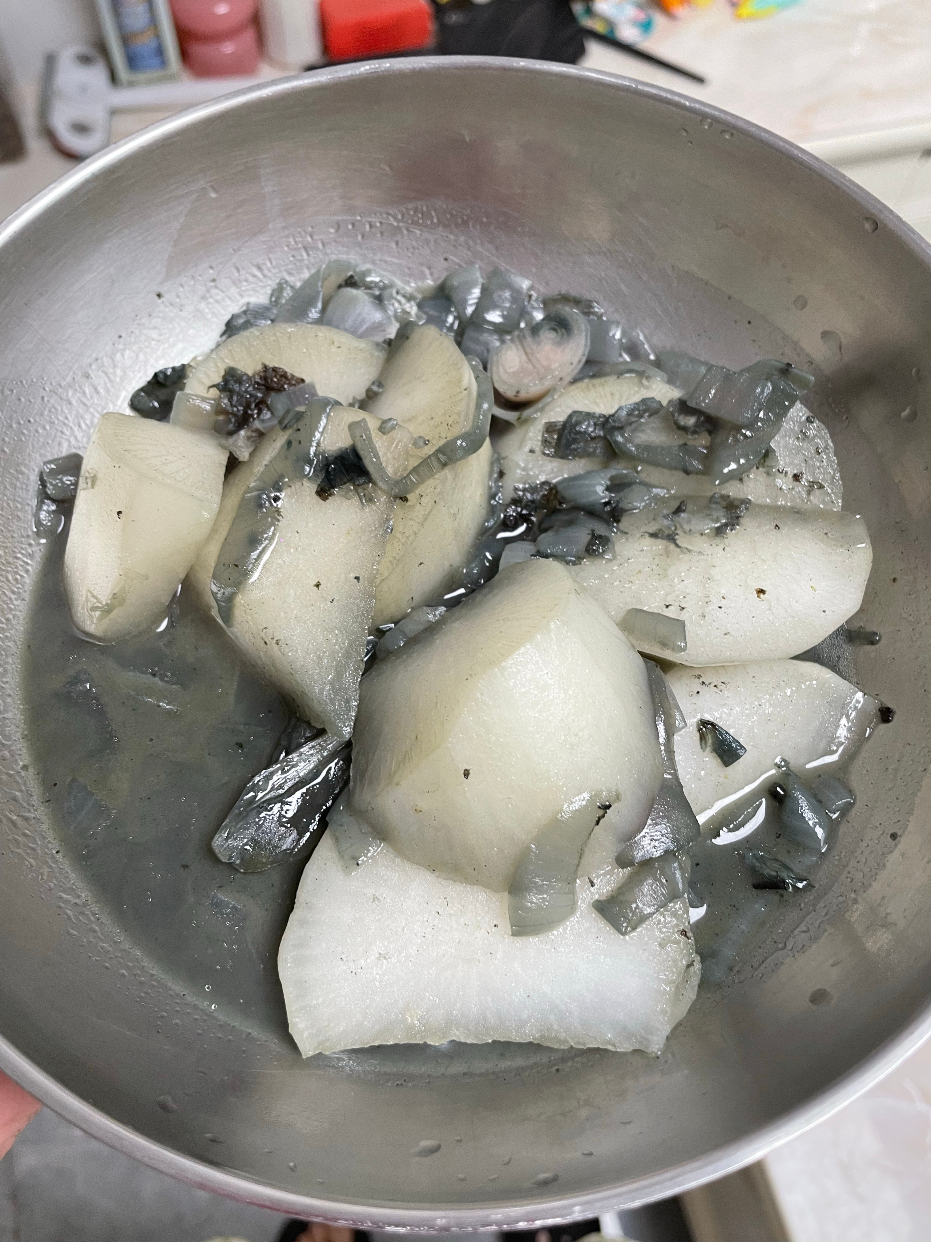 哈哈哈哈哈哈哈哈哈！！！！！我刚做的汤  救命啊 