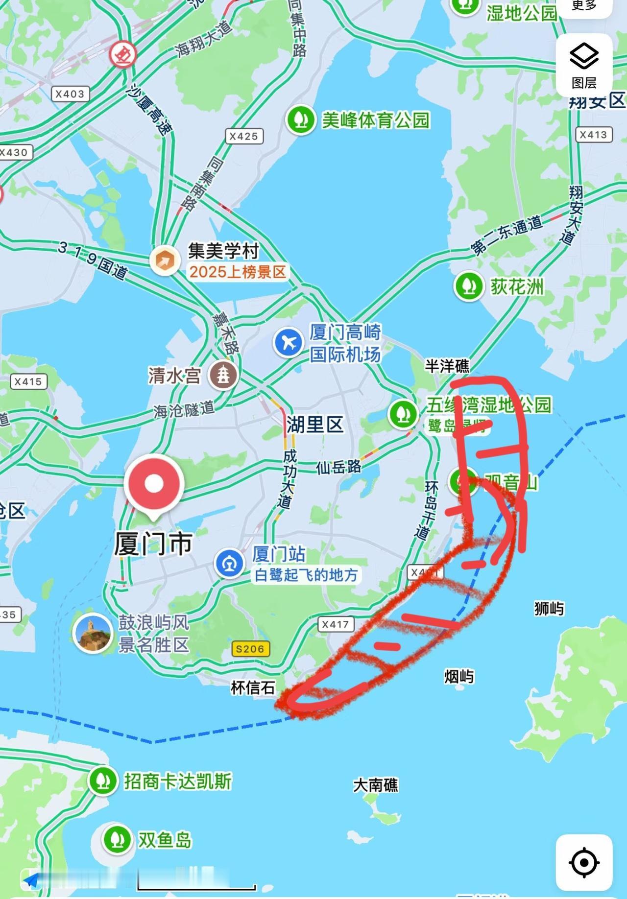 厦门通过填海造陆增加陆地面积，直接填到金门了，和平解放了[吐舌]