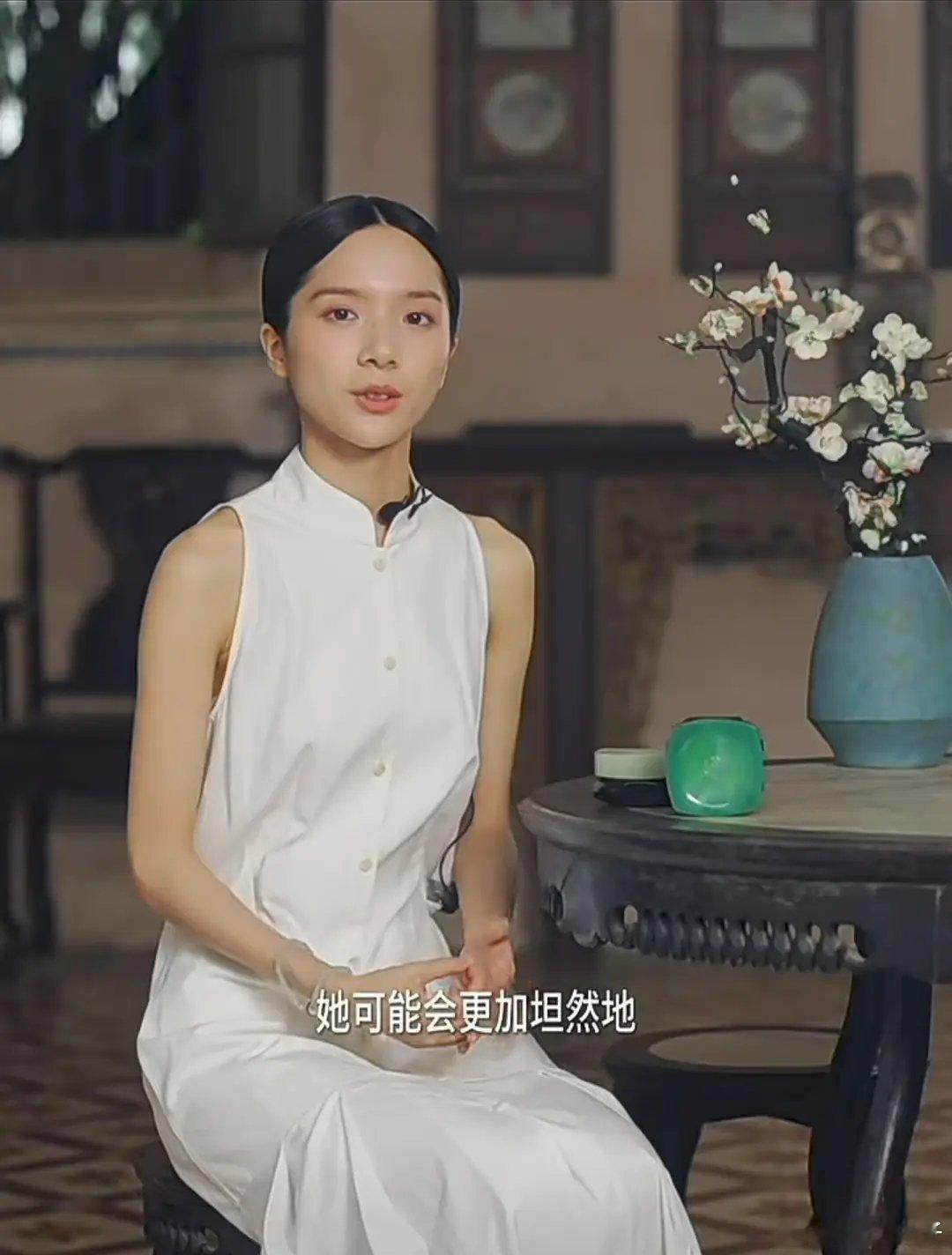 李思潼周冬雨谁更美 