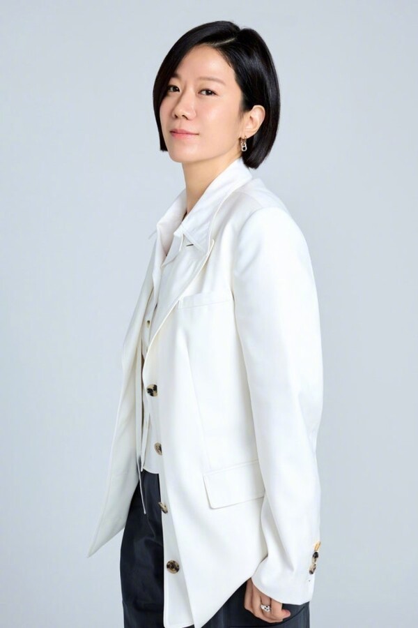 全慧珍 将出演Coupang Play新剧家族计划2 ，合作裴斗娜 。该剧讲述具