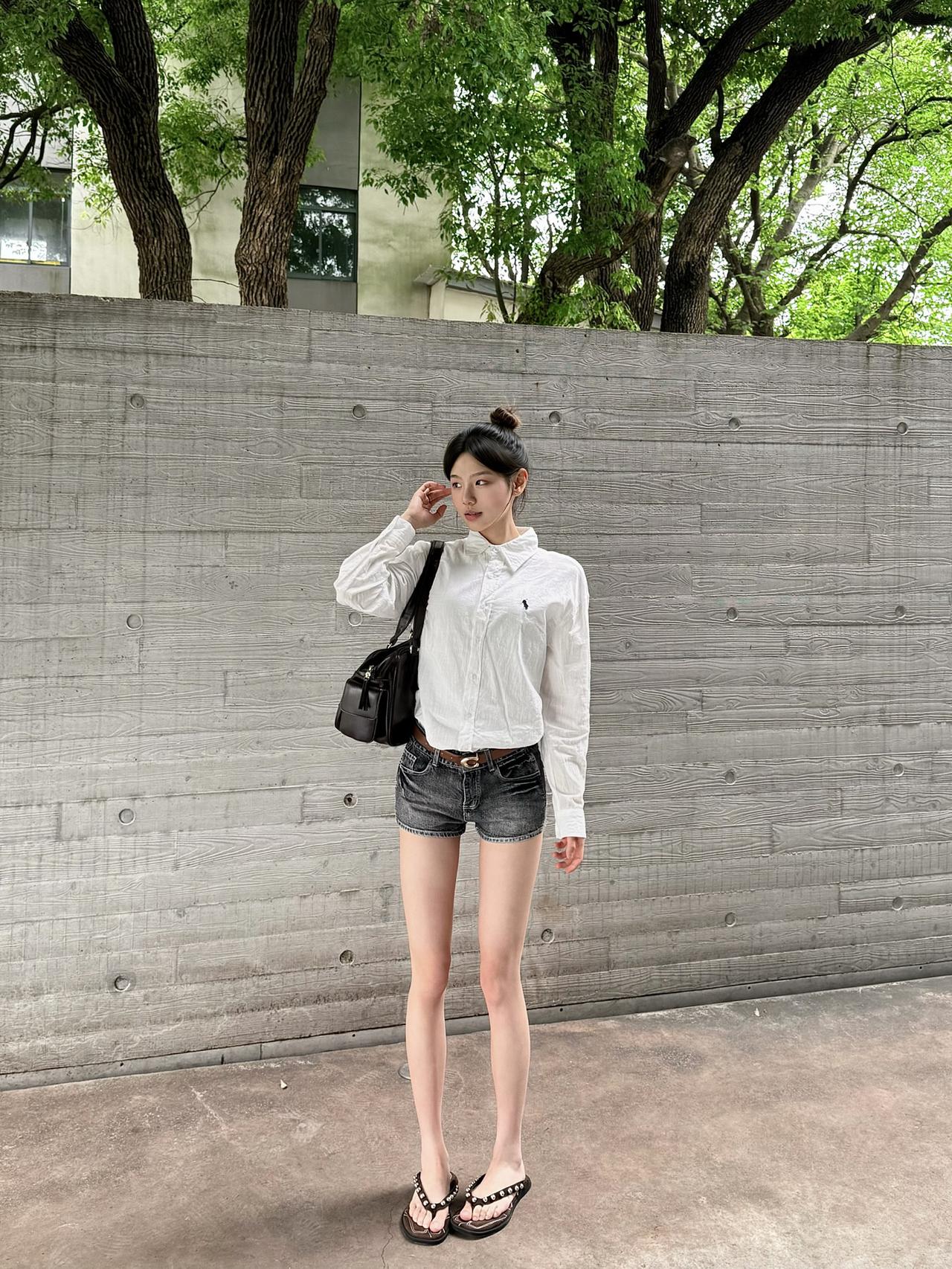 发一张你手机相册里最可爱的照片