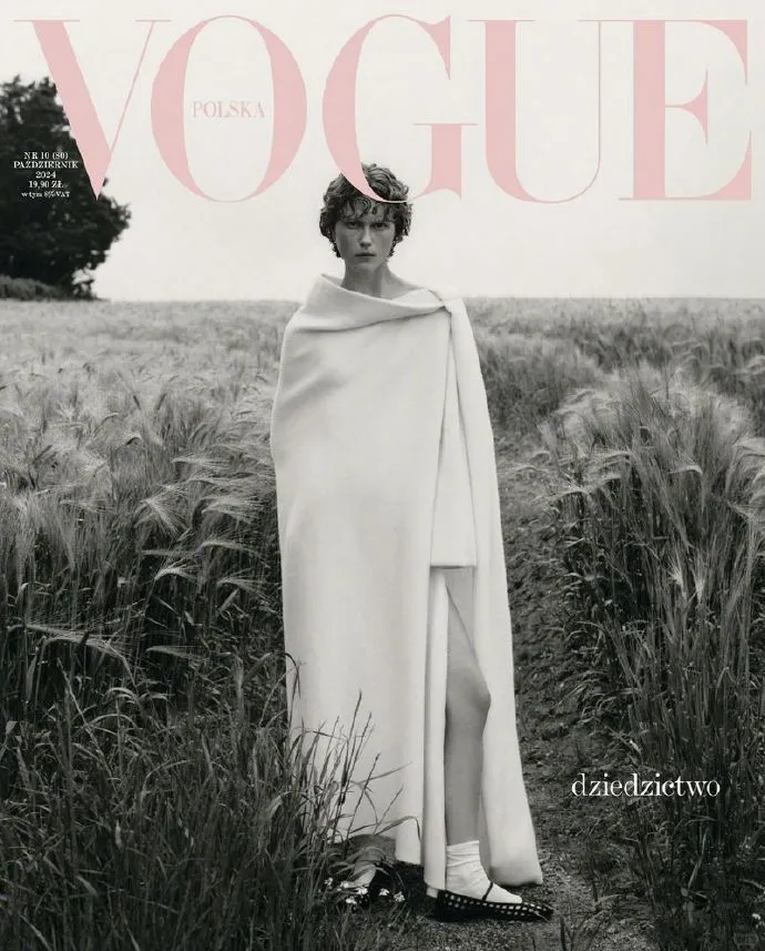 Vogue Polska October 2024波兰版十月封面