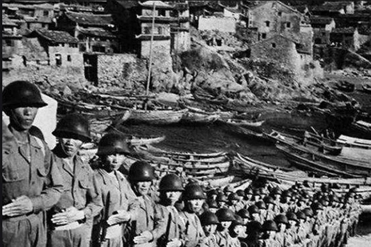 《陈诚抗战回忆录（27）鄂西会战》
自反攻宜昌之战结束后，六战区敌我保持对峙状态