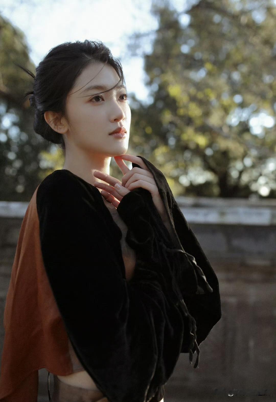 沉静如水，古典之美。