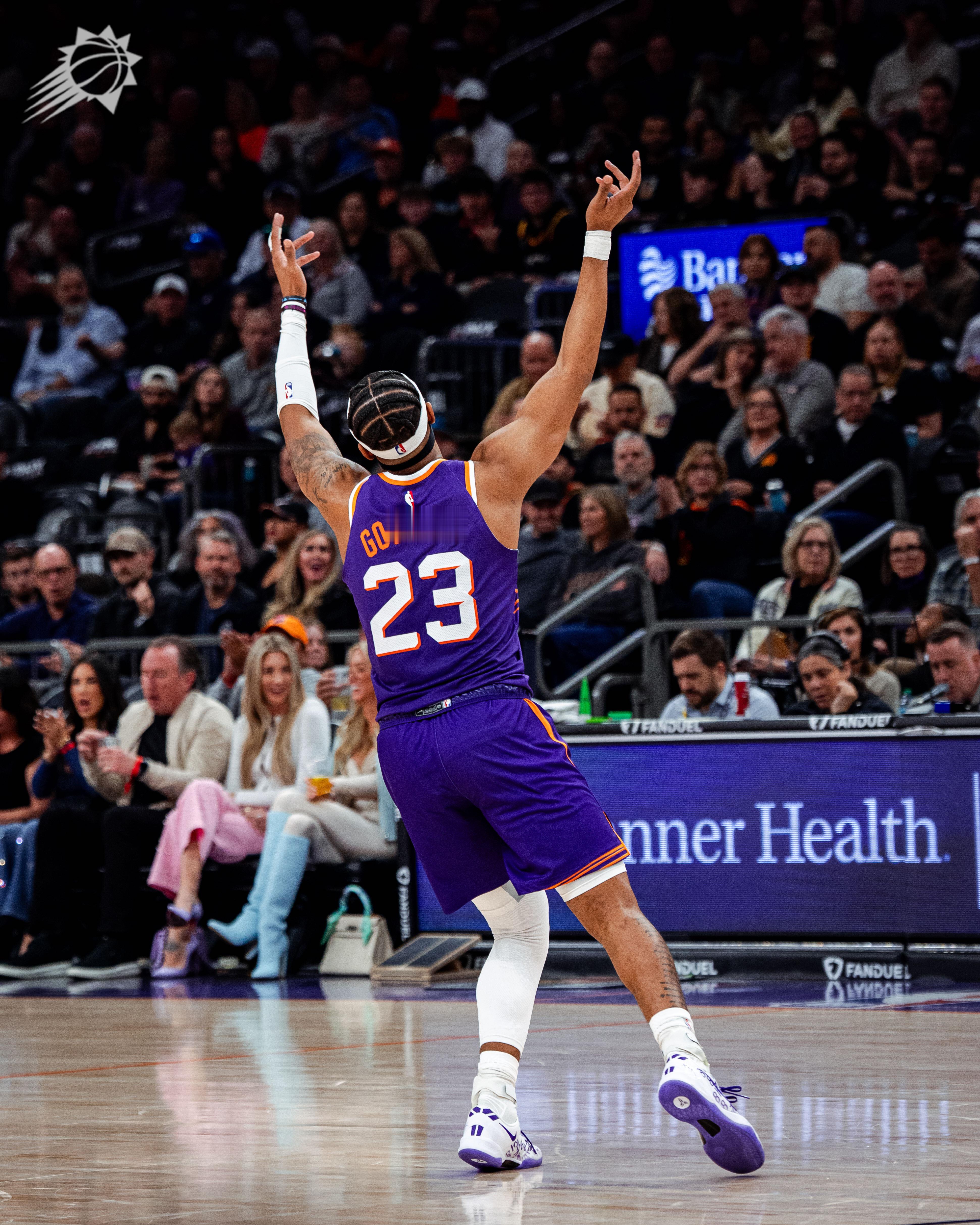 好胜哥！替补出战9分钟已经拿到8分！！菲尼克斯太阳 ｜旭日东升 ｜骑士vs太阳