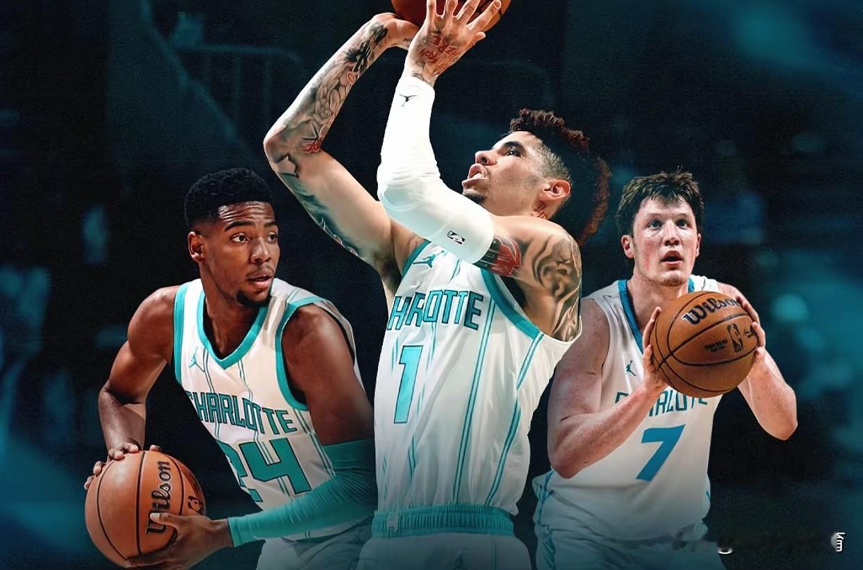 黄蜂队这套首发要是都能保持健康，真的是潜力无限！
1，拉梅洛鲍尔       2