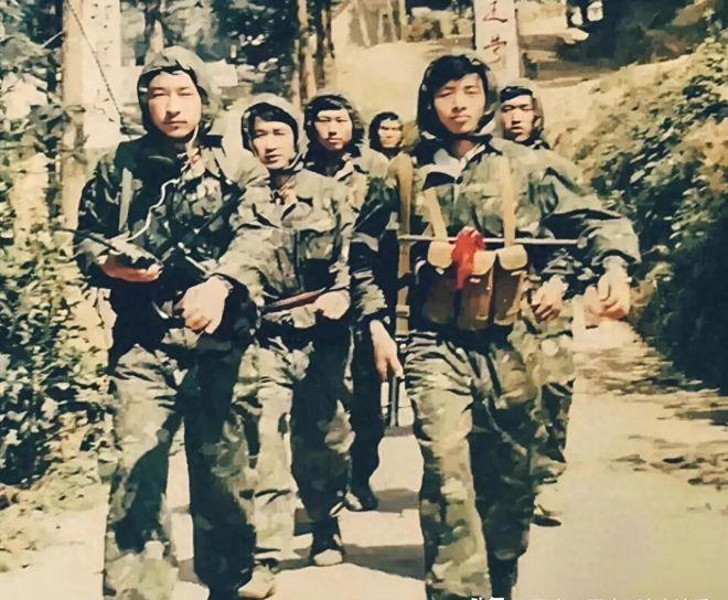 军事话题：侦察兵战斗力有多强？至少三项绝技远超普通士兵！

侦察兵的战斗力远非一