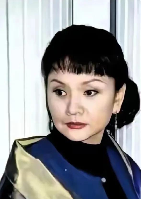 聂卫平遗嘱里最值钱的，不是北京那两套房。
棋圣走后48小时，你发现没有？
没有争