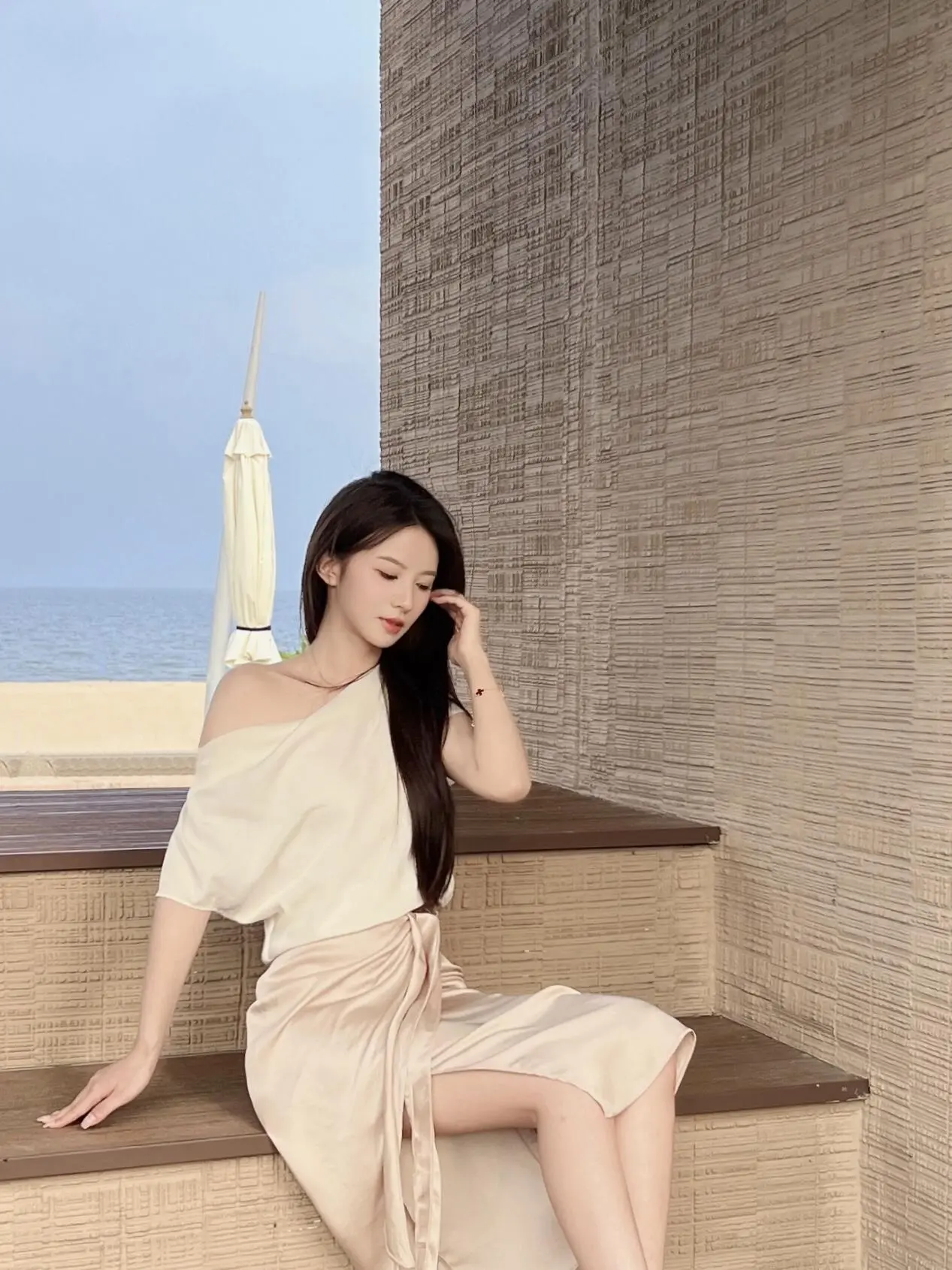 什么都不图的时候     也没被对得起    可惜梅花各心事  南枝向暖北枝寒”
