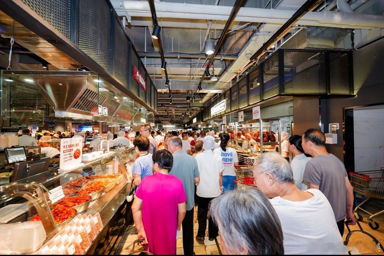 没有人能拒绝杭州胖物美新店杭州物美胖改店今日开业，生鲜熟食应有尽有，太值得去了杭