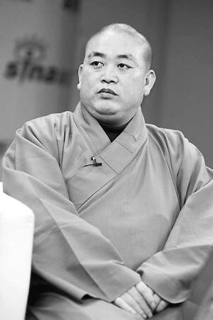 释永信被判24年释永信涉案过亿元【释永信案一审宣判】有期徒刑二十四年，现在他61