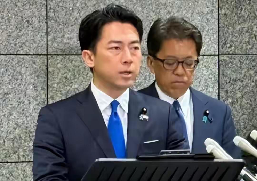 东瀛军国幽魂复燃，解禁集体自卫权、强扩军备，已非“专守防卫”！其右翼政客拜鬼招魂