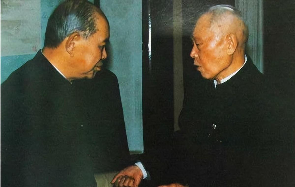 1946年蒋介石找到陈修和，说听说你和陈毅是兄弟，能否帮忙劝他来当国民党总司令？