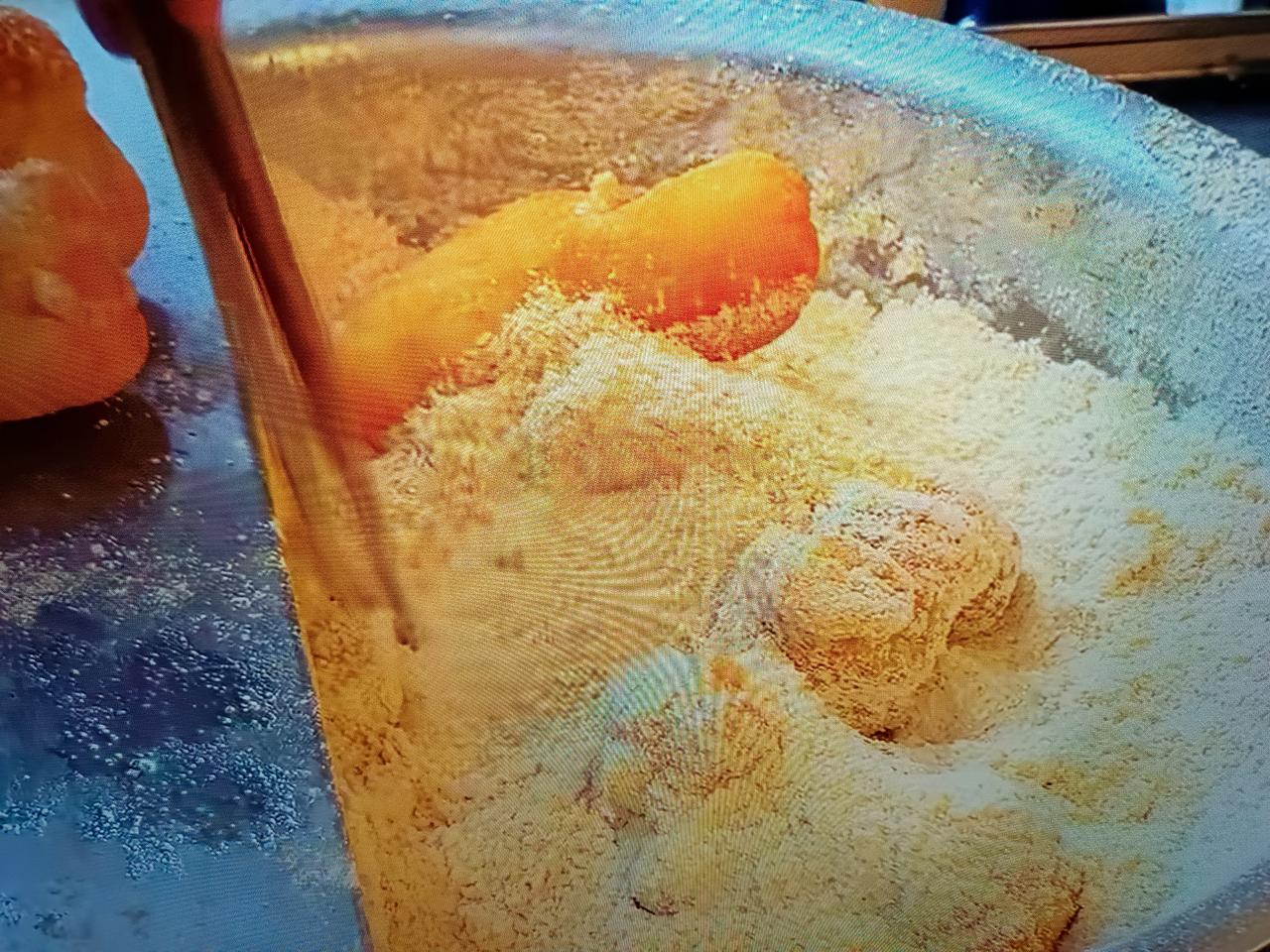 这是什么好吃的？有认识的吗？告诉我