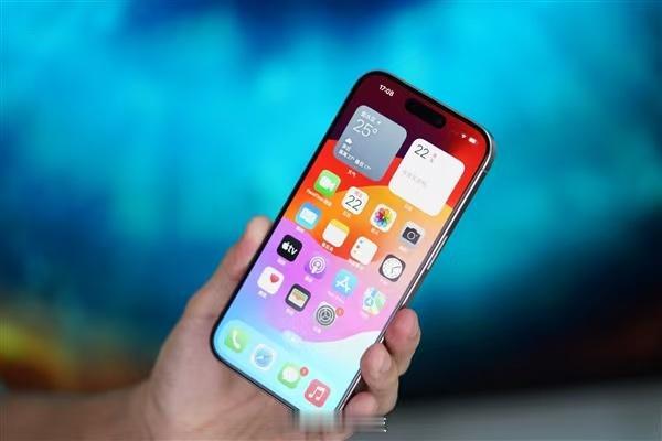 iPhone 18售价或将大幅上调，供应链称起售价涨超2000元
全球存储芯片价