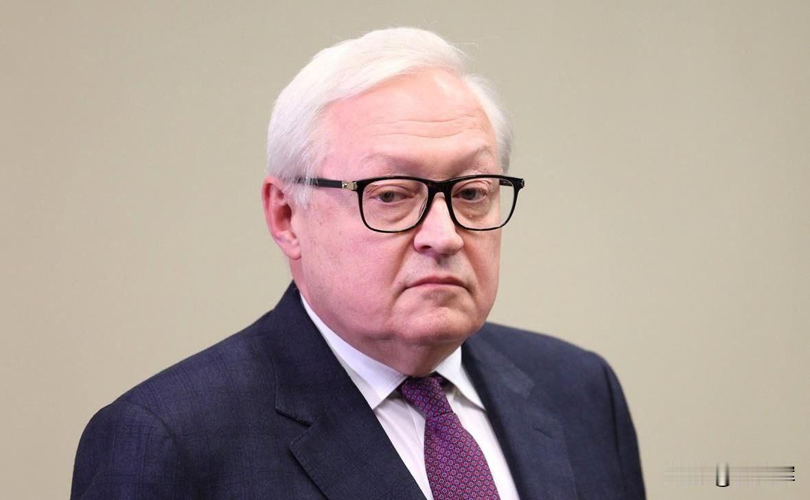 俄罗斯外交部副部长里亚布科夫表示，希望印度与美国的交易不会给俄印关系带来问题。他