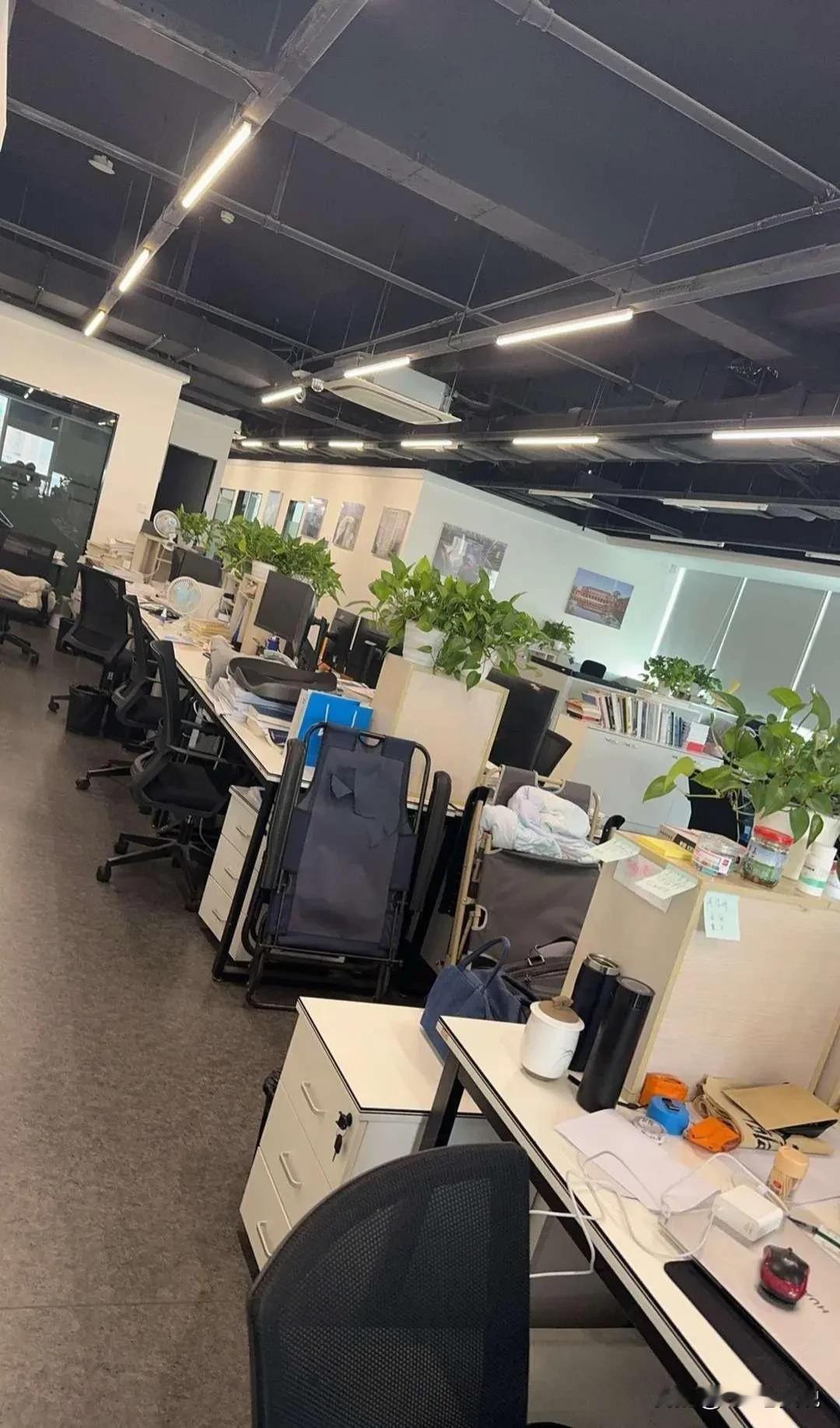 有懂公积金买房贷款到底看啥的大佬吗？为何员工宁愿自己承担公司和个人的部分，也要和