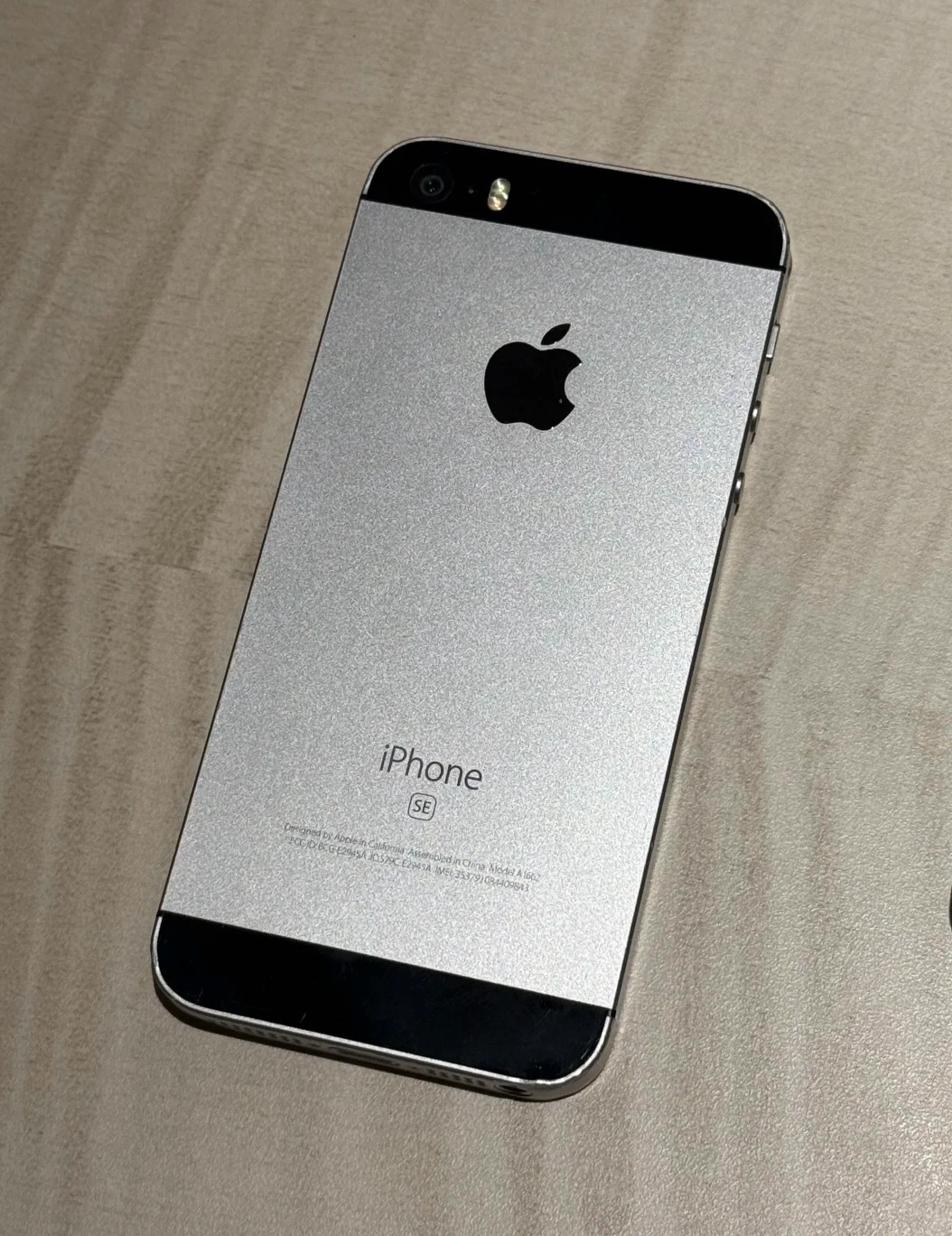iPhone最好看的深色配色，谁赞同谁反对