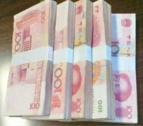 35岁拿不出三十万，正常么？ 
房贷，生活，教育……哪一样不用钱？
特别是房贷和