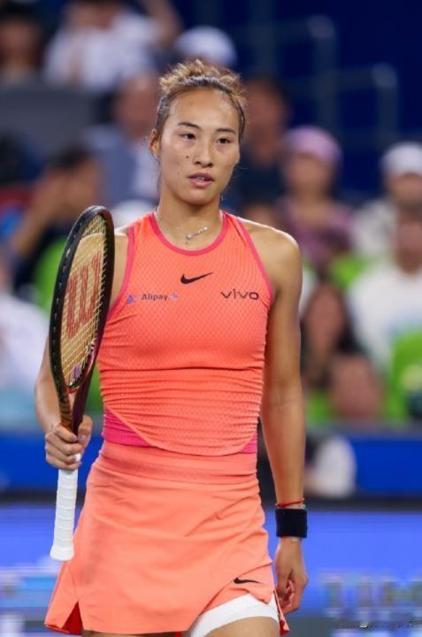 WTA500东京次轮
首轮轮空的赛会头号种子郑钦文今天将出场，
对手是日本选手内