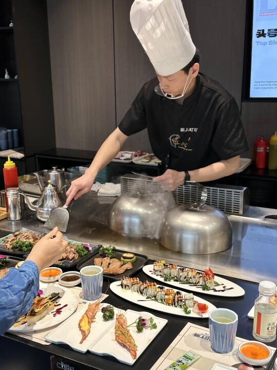 宜昌！和闺闺kuku炫了2h的铁板烧自助🤤……