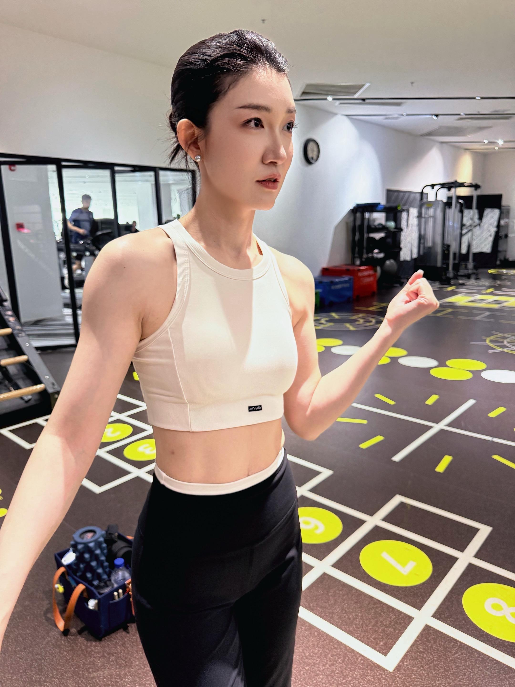曲够燥的