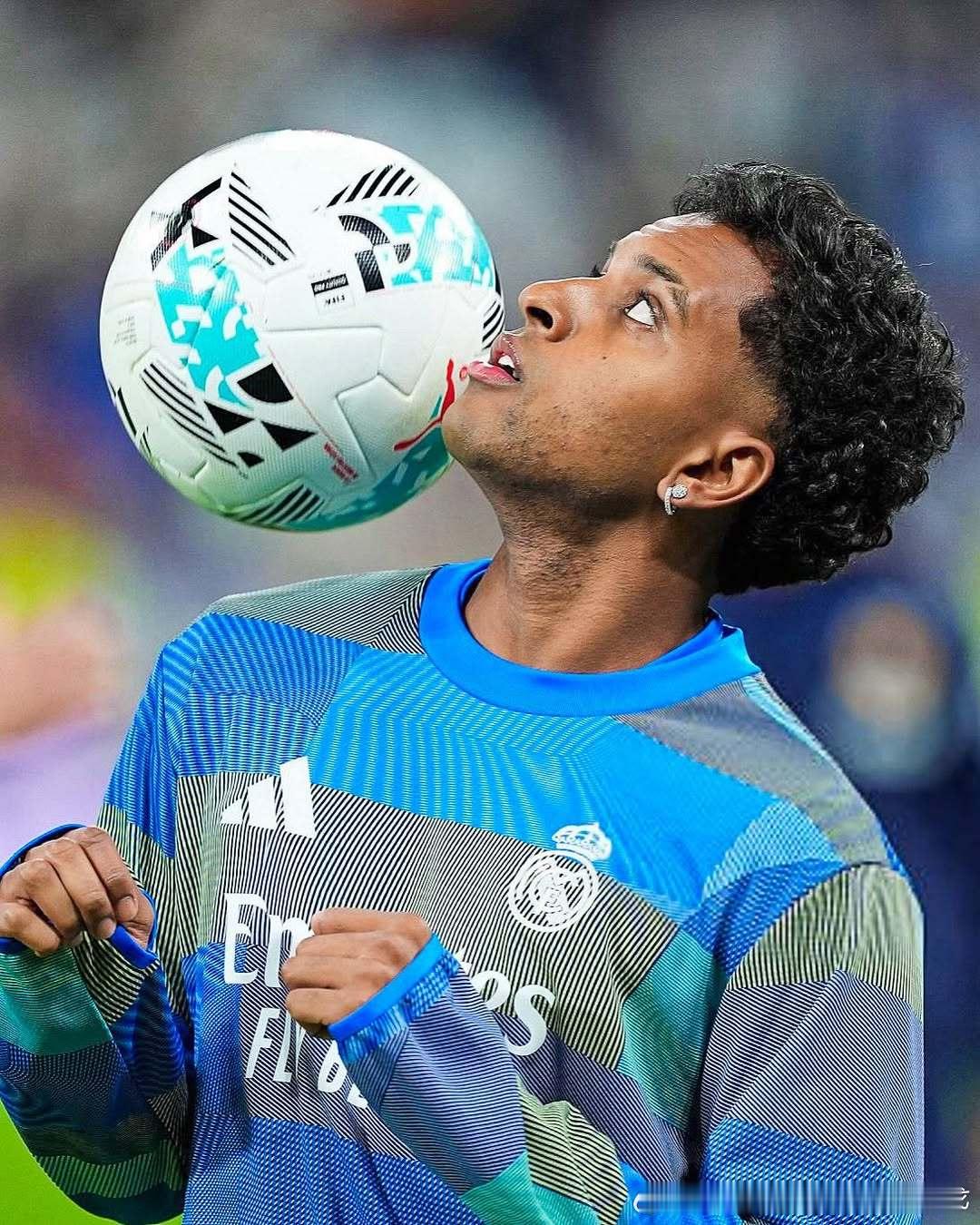 罗德里戈vs瓦伦西亚📸皇马4比0瓦伦西亚罗德里戈 ​​​