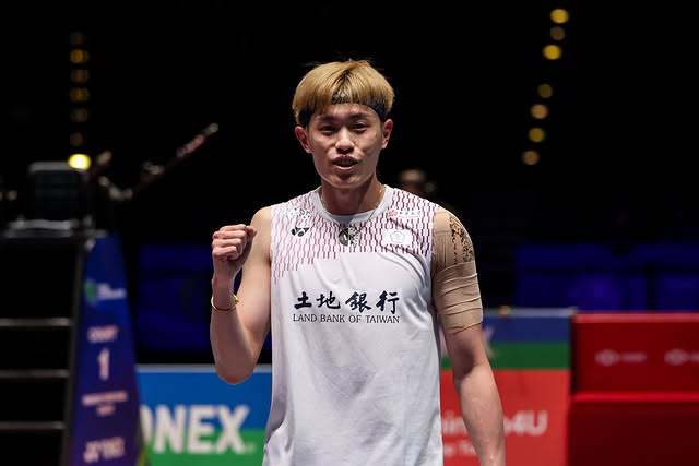 🔥林俊易首夺1000赛冠军！同时也是中国台北队首个全英男单冠军！林俊易 21-