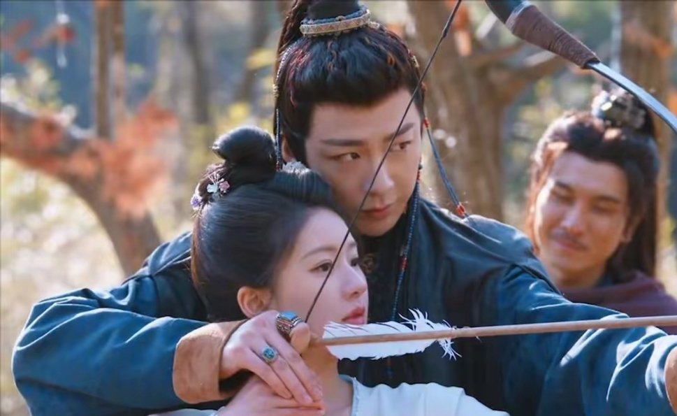 #端午燕子京官宣#端午的武功太弱，都是野路子，自己琢磨的招式，燕子京亲手教授，动