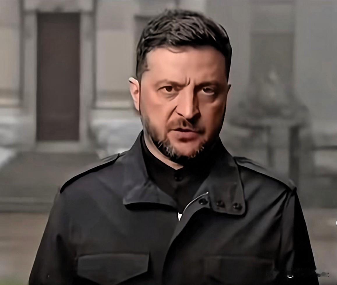 泽连斯基从总统位置谢幕是必然，高市早苗将来也会和他有一样的下场。
泽连斯基和高市