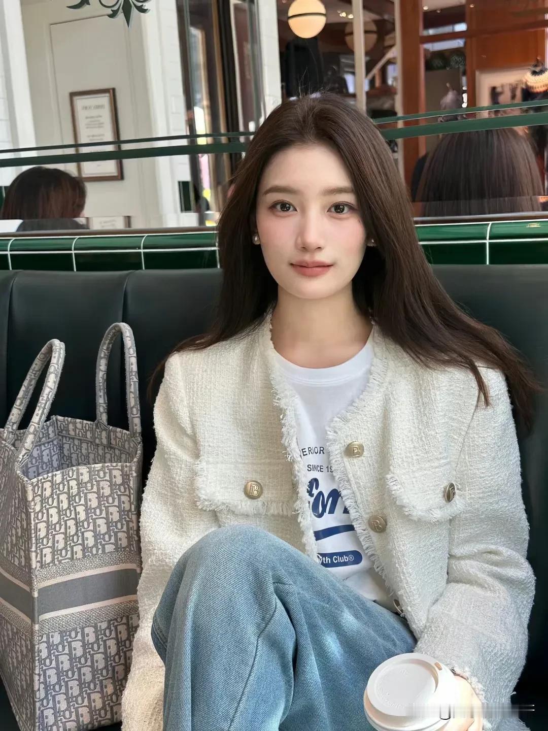 天啊，我闺蜜闪婚了，从认识到领证不过3个月，以前对结婚总是小心翼翼的她这次真的让