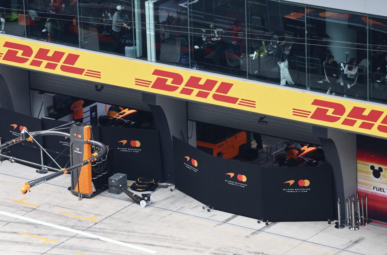 F1中国站最尴尬一幕：诺里斯枯坐驾驶舱等奇迹，最后苦笑离场！
不同电气方面的技术