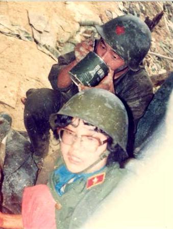 壮举！1986 年，23 岁女护士刘亚玲骗领导休探亲假，转头孤身奔赴炮火连天的老