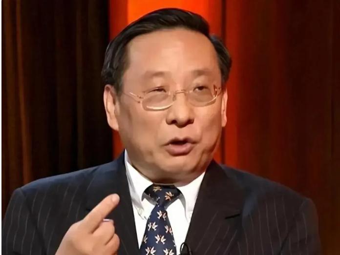 2026年下半年，世界可能真的会迎来一些大事件。

比如高志凯教授说，全世界有可