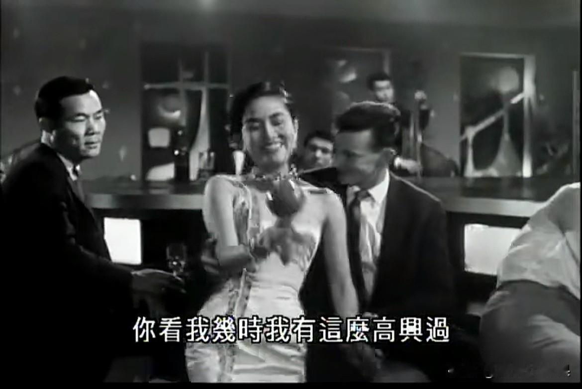 葛兰最有名的一首歌叫《说不出的快活》，这首歌是她在1960年的电影《曼波女郎》中