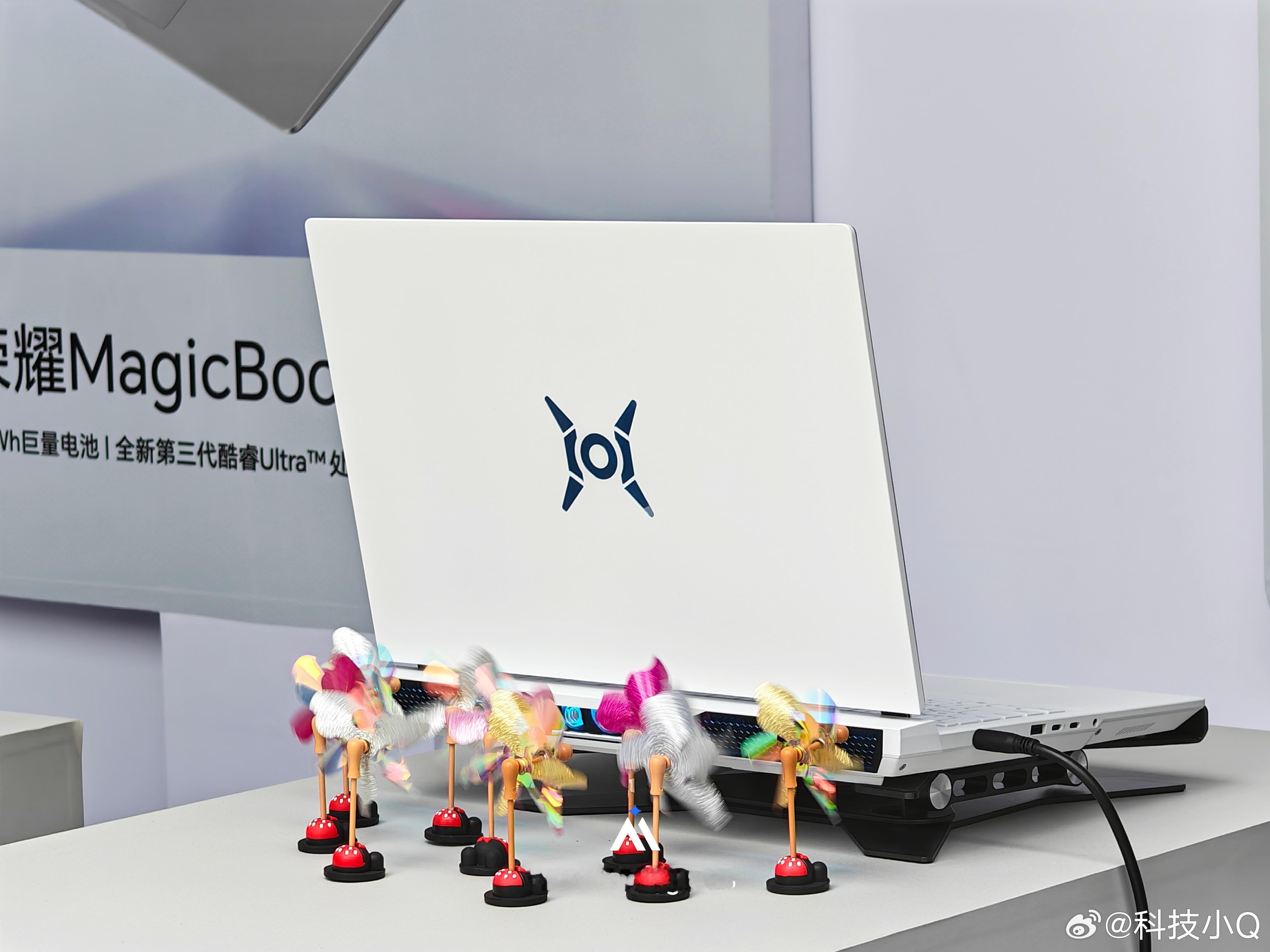 今天先来看看荣耀MagicBook系列看它怎样养龙虾😊WIN再等一等！！！ 