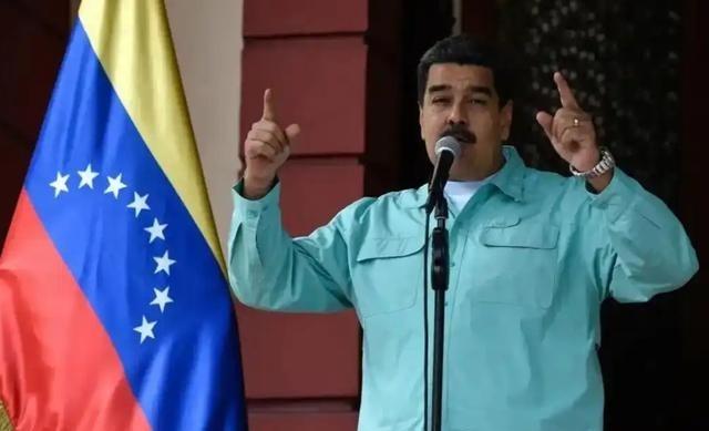 美军战机入侵委内瑞拉领空整整40分钟，防空导弹却死一般的沉寂，很多人以为这是马杜