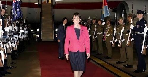 一个日本华人一针见血曾经指出：现在中国若再战日本，撑不了14年，不是中国能撑多久