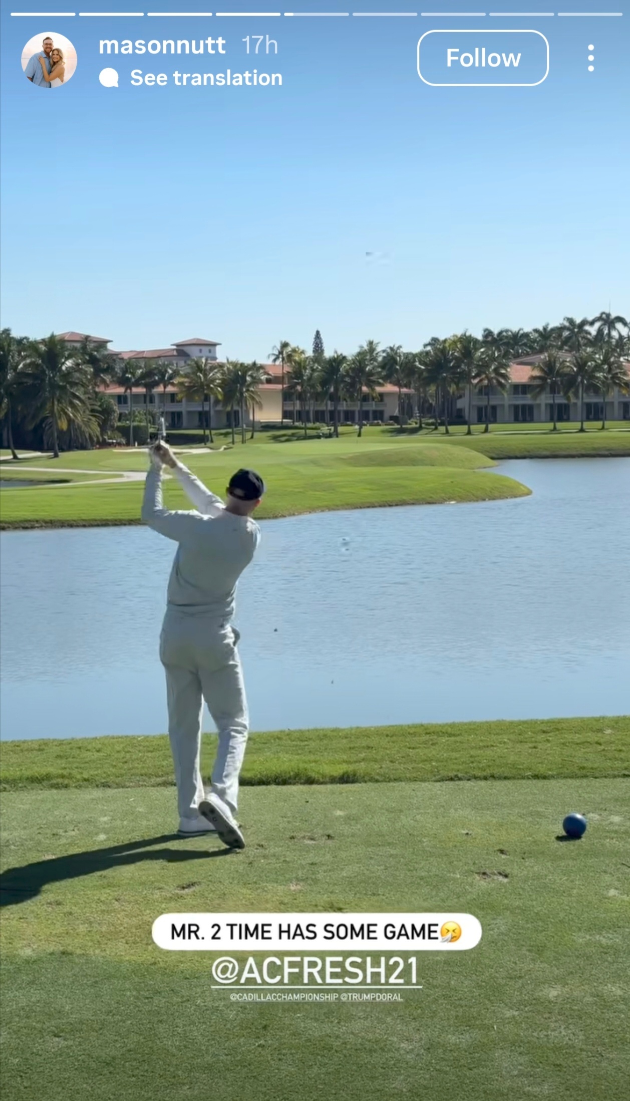 或许冬天去到迈阿密确实是一种享受。图一是梅诺教练的经典晒酒店照，图四是巴黎姐拍的