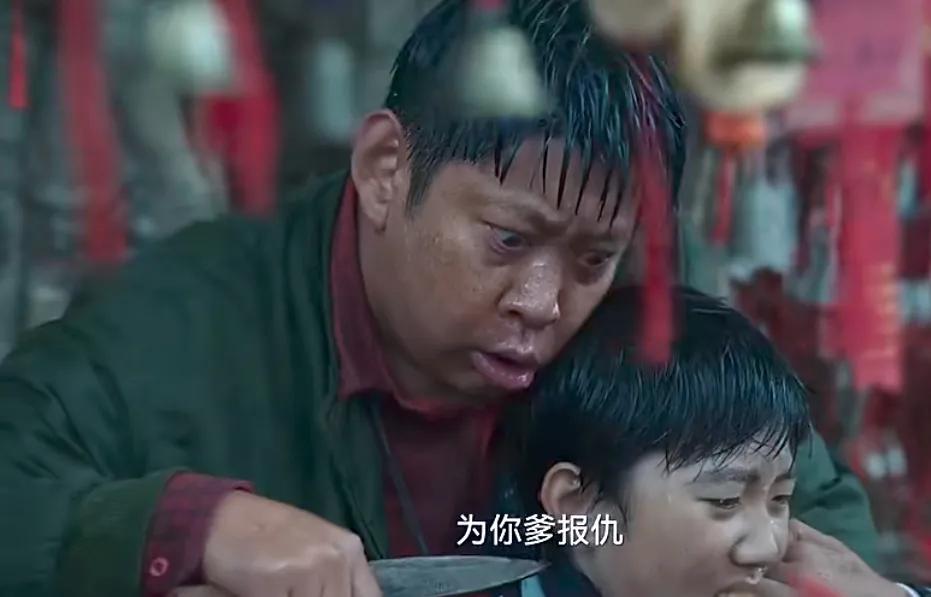 《狂飙》中最让人意难平的人物，不是踏进黑暗深渊的李响，不是失踪多年却没立案的陆寒