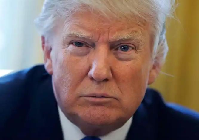 美国突然下最后通牒：中方再买俄石油，就征收100%关税。话音未落，中国不到24小