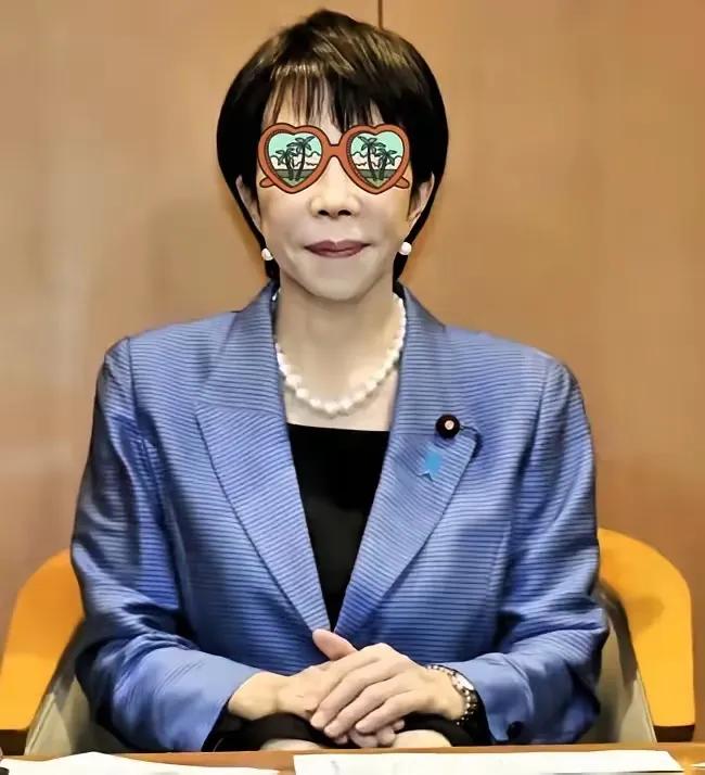 日本突然摊牌了！
 
东京正式官宣，2026年7月起，日本所有进口原油全部绕开霍