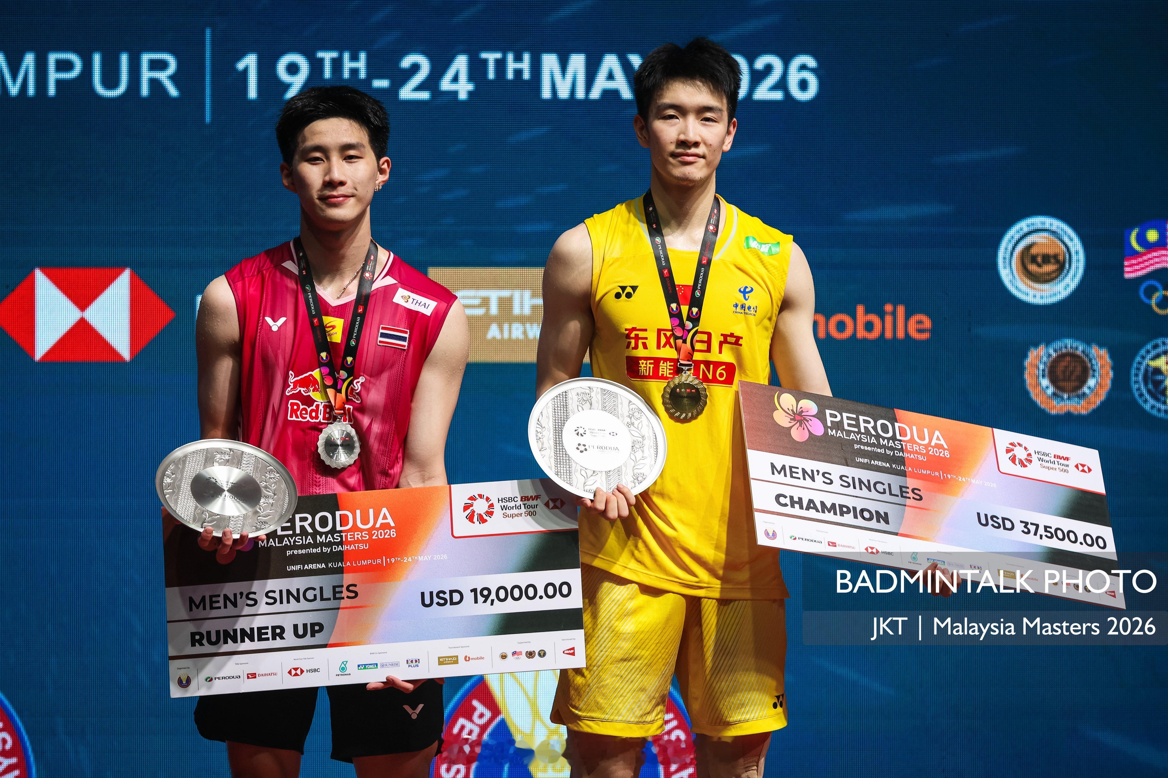 🏸马来西亚大师赛🇨🇳国羽3️⃣金1️⃣银收官！★男单：🏆李诗沣🇨🇳｜