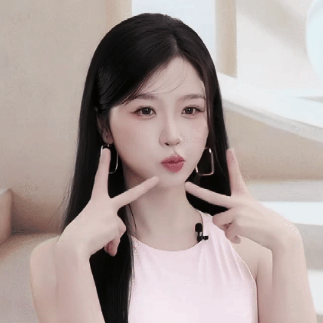 白白胖胖的小猪🐷 