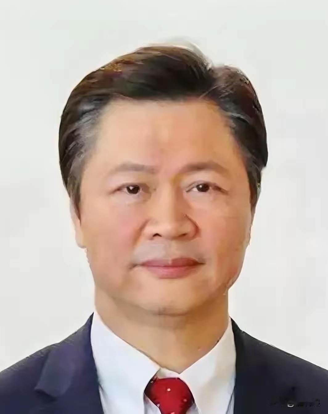 台湾名嘴赖岳谦在节目中直言：“在台湾问题上，我不是征询你的意见，我是告知你我的态