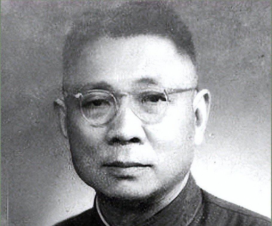 1948年襄樊大战，陈毅给猛将王近山下密令：城里那个副司令是我恩人，21年前他救