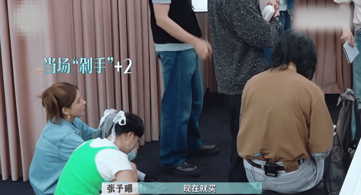 黄晓明[超话]黄晓明越听越心动黄晓明：听着听着就把自己当成客户了！越听越心动，李
