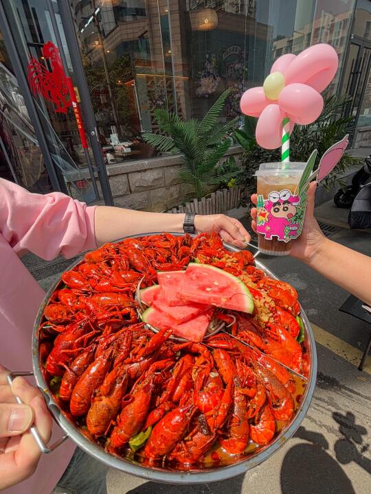 XXXXXXXXL龙虾🦞我能炫一整盘！