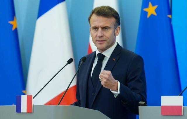 马克龙：欧洲必须团结，拒绝做任何国家的附庸！

法国总统马克龙在2026年1月8