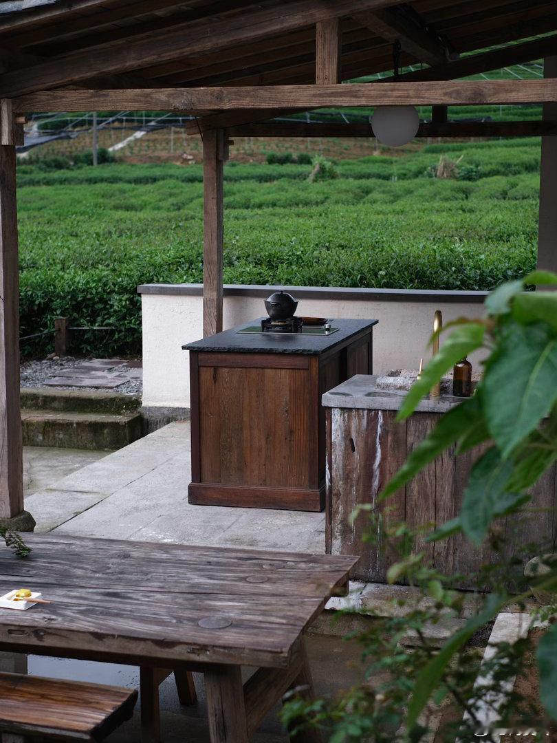 在开门见山的铁娃厨房会友 听雨 做手工记录生活